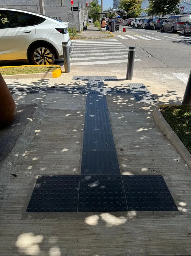Cruces peatonales — imagen 12